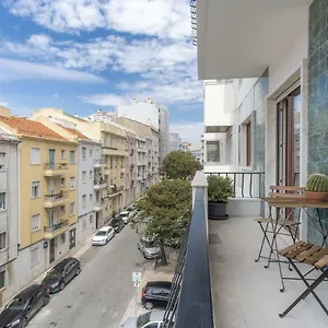 Lv Premier Amoreiras Am3 Lisboa